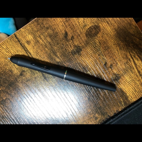 ARTISUL D13 DRAWING TABLET - Picture 8 of 13